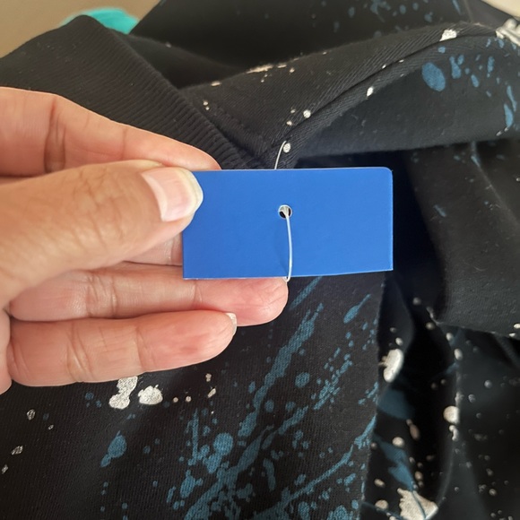 NWT - Men’s Hurley Pullover Hoodie Black – Size XL - Picture 5 of 6